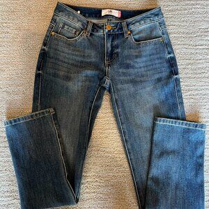 cabi Style #6492-   Harlow Jeans - Size 00